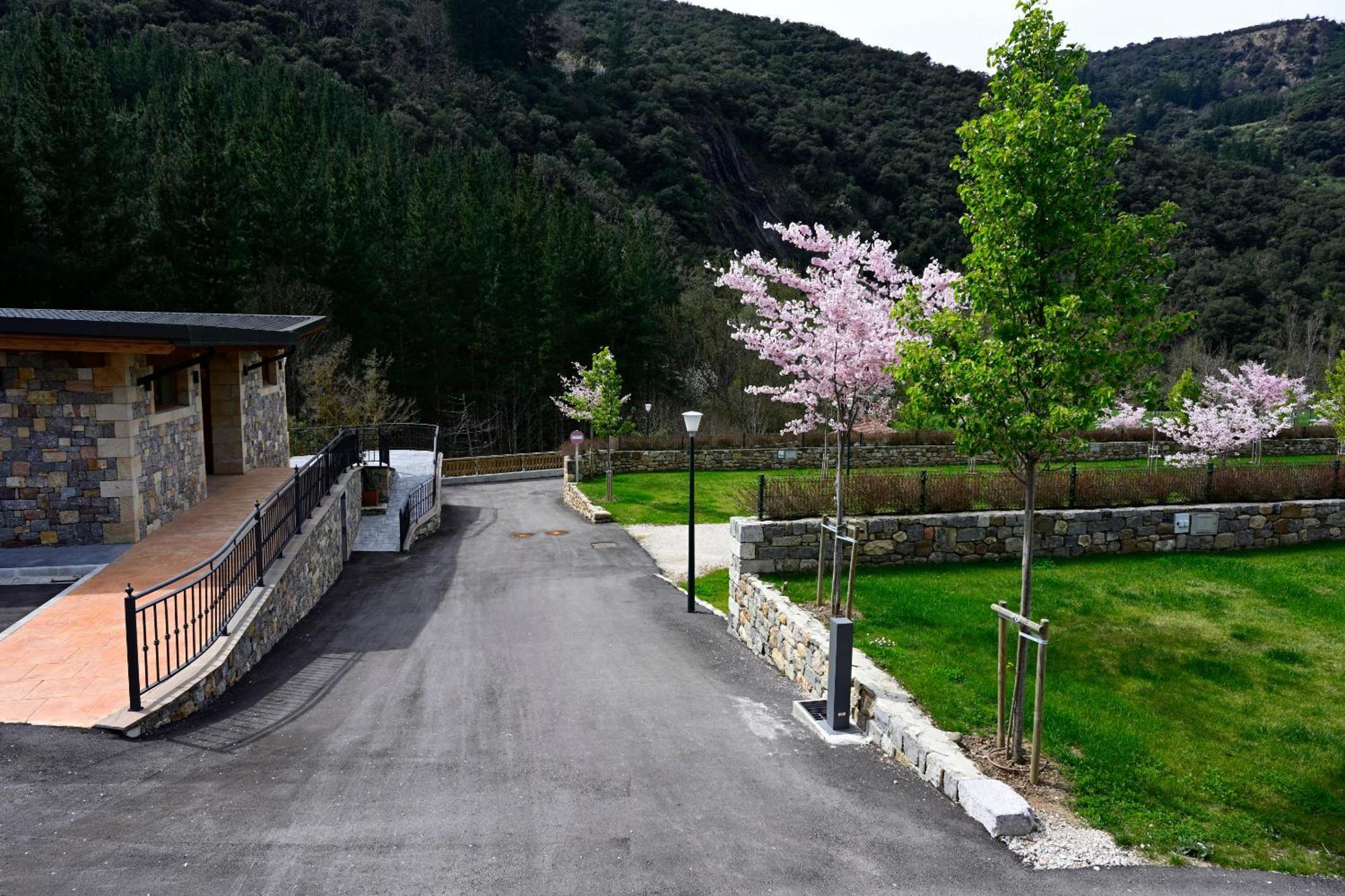 Camping Liebana Cabezon de Liebana ภายนอก รูปภาพ